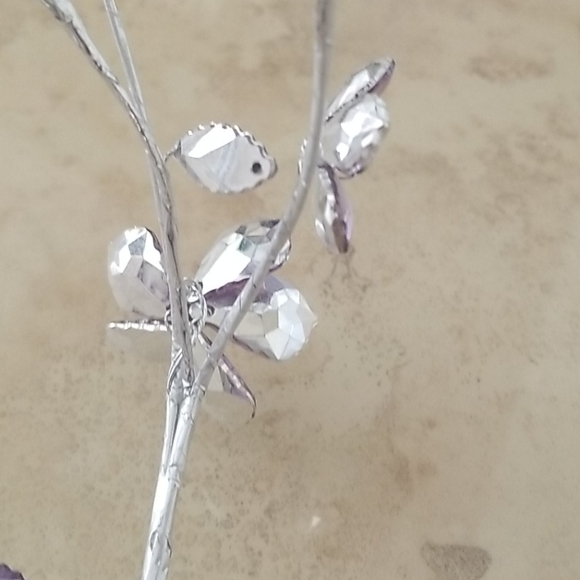 Purple Glass Flower Strand - Picture 4 of 6